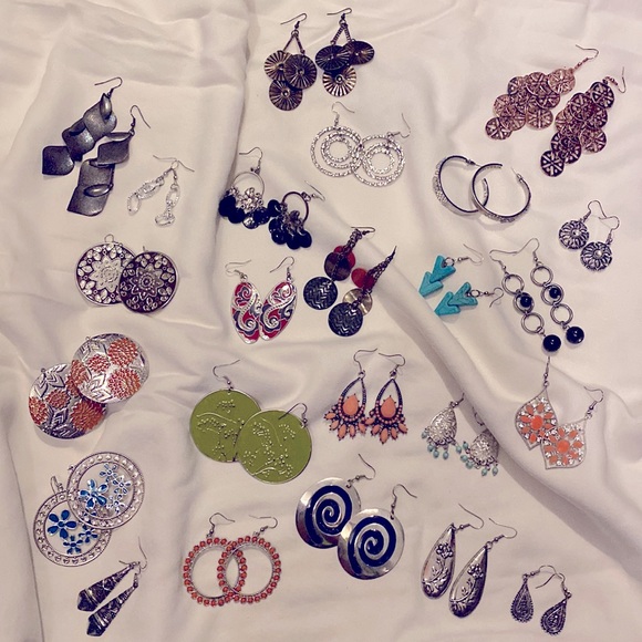 Bundle of 24 Pair Earrings
